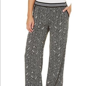 🌻NWT! BEBOP Lightweight Palazzo Pants. Black and white